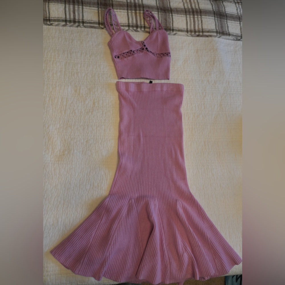 Marciano lilac skirt and cropped top set